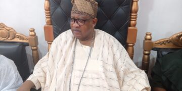 Ebumawe of Ago-Iwoye inaugurates ACDC Caretaker Committee